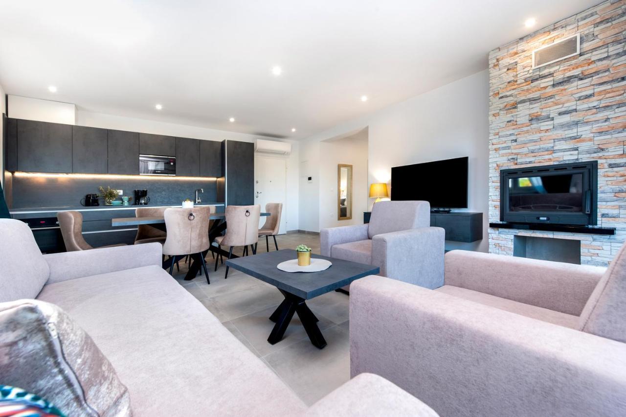 Grand Suite Cocaletto 2 罗维尼 外观 照片